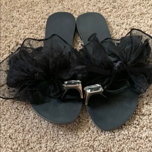 Elegant Black Women's Sandals witty Black ribbon Detail. Size 8